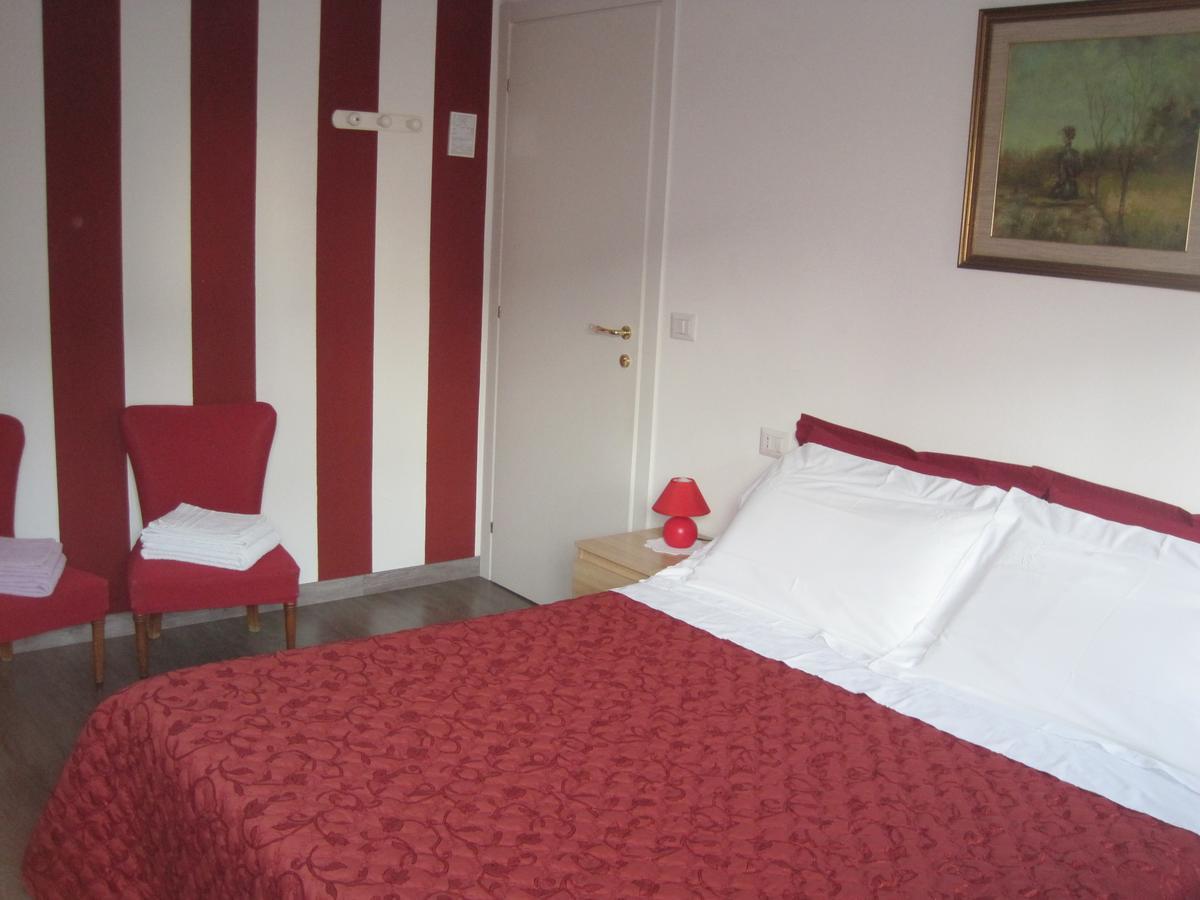 Bed And Breakfast Lo Scrigno Polinago Luaran gambar